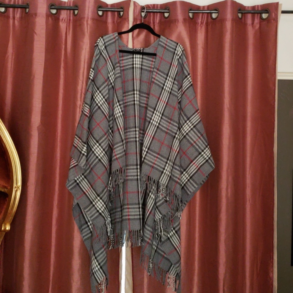 V.Fraas Plaid Wrap One Size ☕🍂🍁